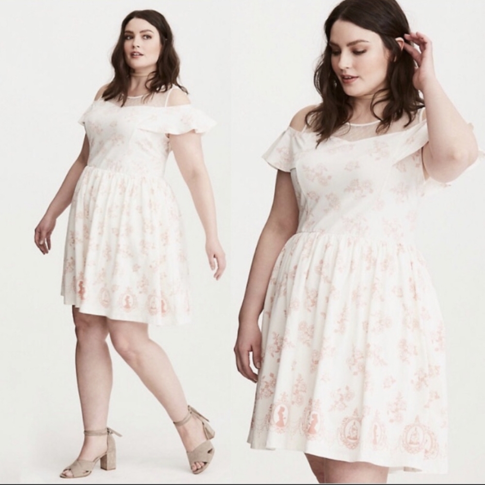 NWT Torrid x Disney Beauty & the Beast White & Pink Cameo Cold Shoulder 3x 22/24